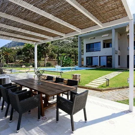 Landmark - ορόσημο Villa Verga Kalamata