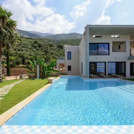 Villa Landmark - ορόσημο Verga Kalamata