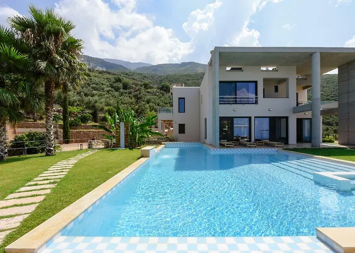 Villa Landmark - ορόσημο Verga Kalamata